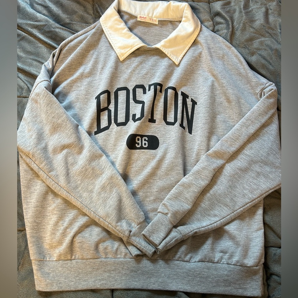 Boston Crewneck with Collar